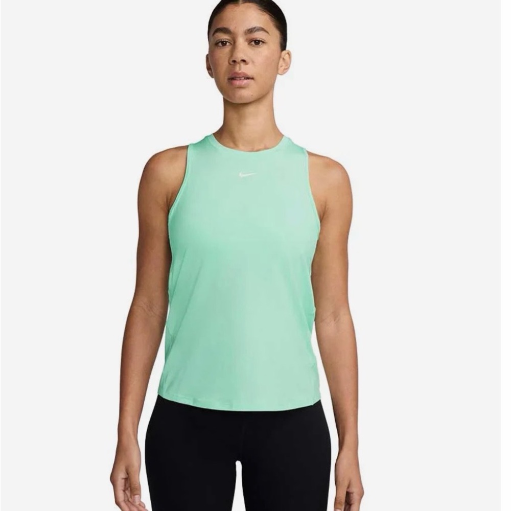 Nike Women's mint Green Tank Top